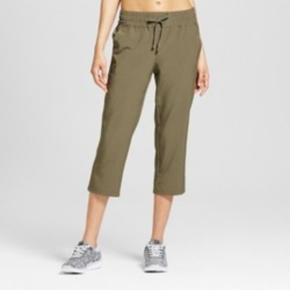 Women C9 Champion Woven Capris Size XS